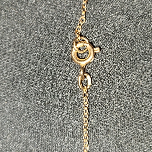 Russian vintage gold shamrock flower pendant with a necklace - Picture 7 of 11